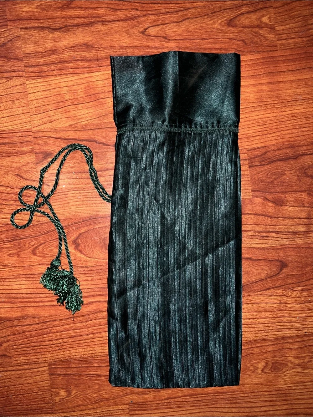 Dark Green Satin Tassel Tie Gift Bottle Bag